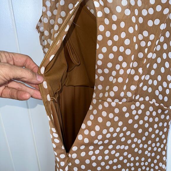Calvin Klein Dress 14 Tan White Polka Dot Chiffon V-Neck Faux Wrap Lined Dress - Picture 5 of 12